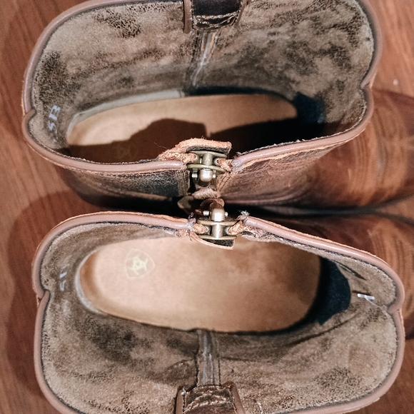 Ariat Brown Western Heeled Boots - Picture 8 of 8